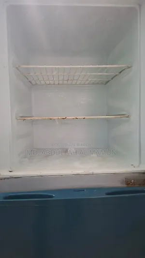 Singer Fridge