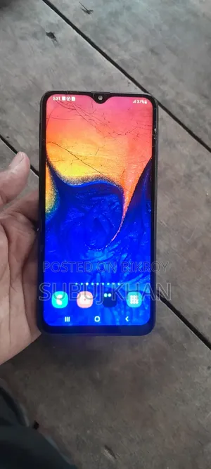 Samsung A10 32 GB Black