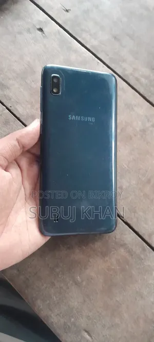 Samsung A10 32 GB Black
