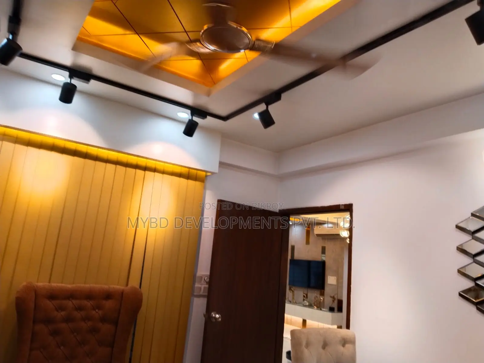 Furnished 3-bedroom Apartment in Basundhara for Sale