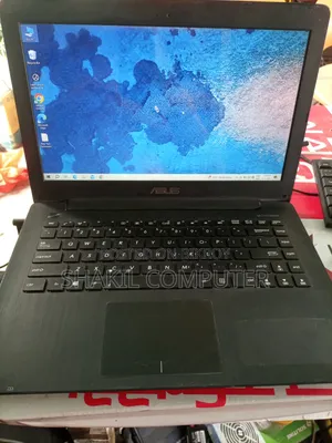 Laptop Asus X455LA 4GB HDD 500GB