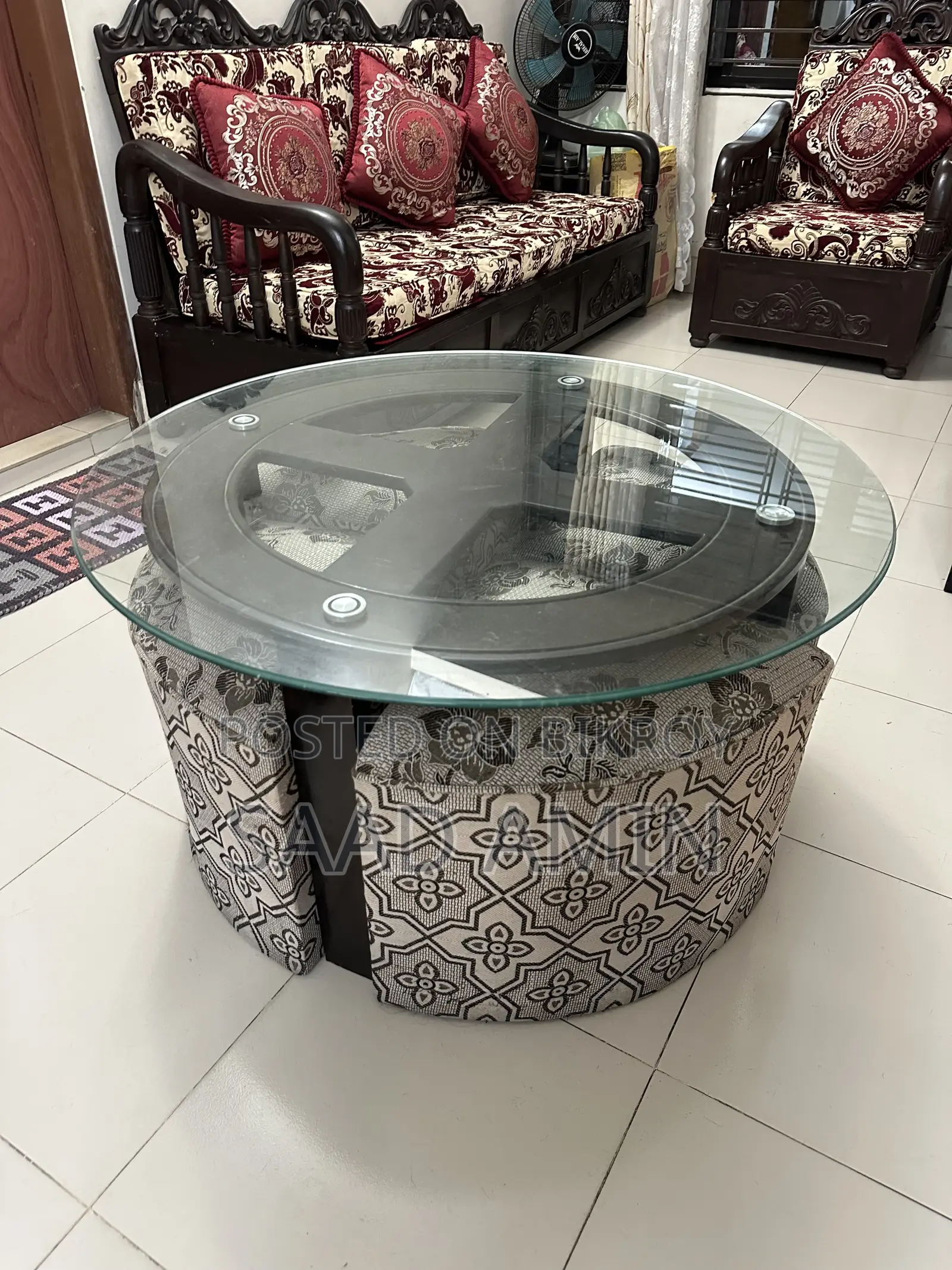 Circular Glass Center Table Set
