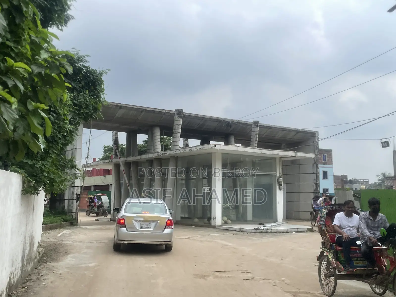 জমি বিক্রয়ের জন্য