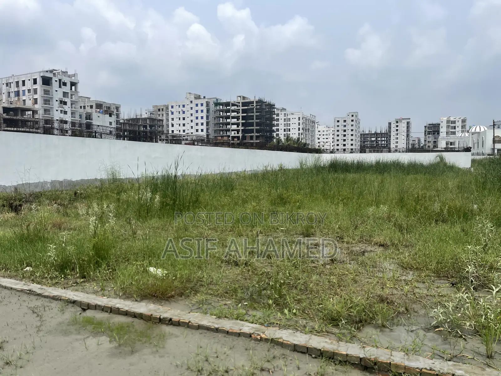 জমি বিক্রয়ের জন্য