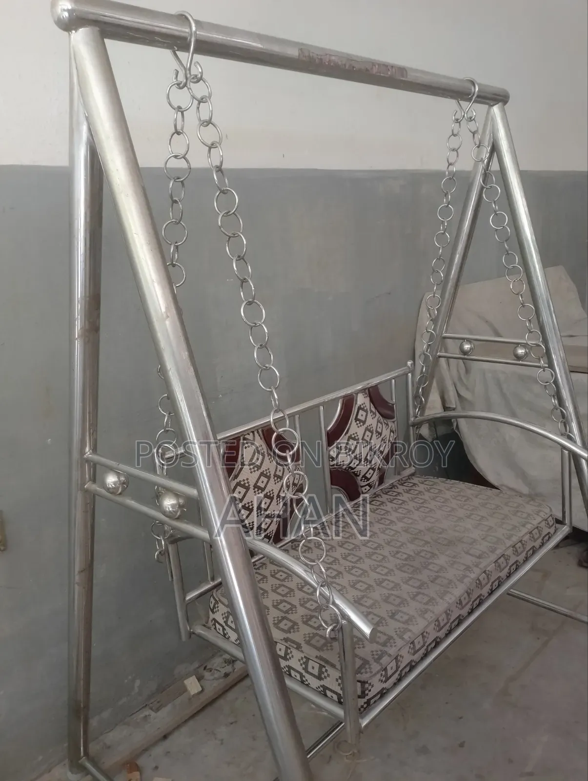 এসএস দোলনা ফ্রেশ কন্ডিশন