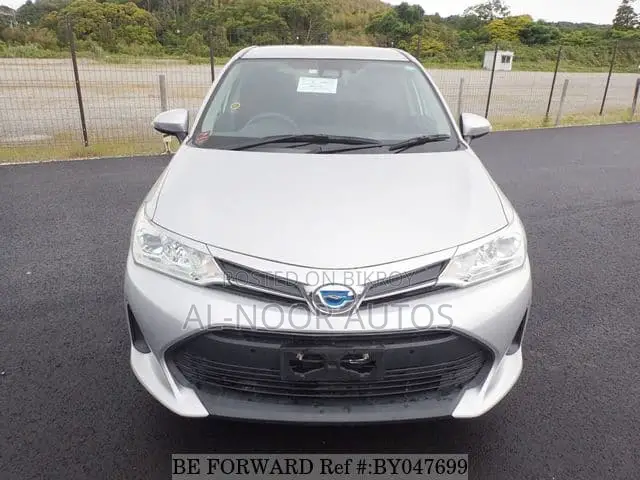 Toyota Corolla Fielder 2021 Silver