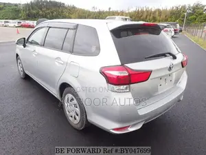 Toyota Corolla Fielder 2021 Silver