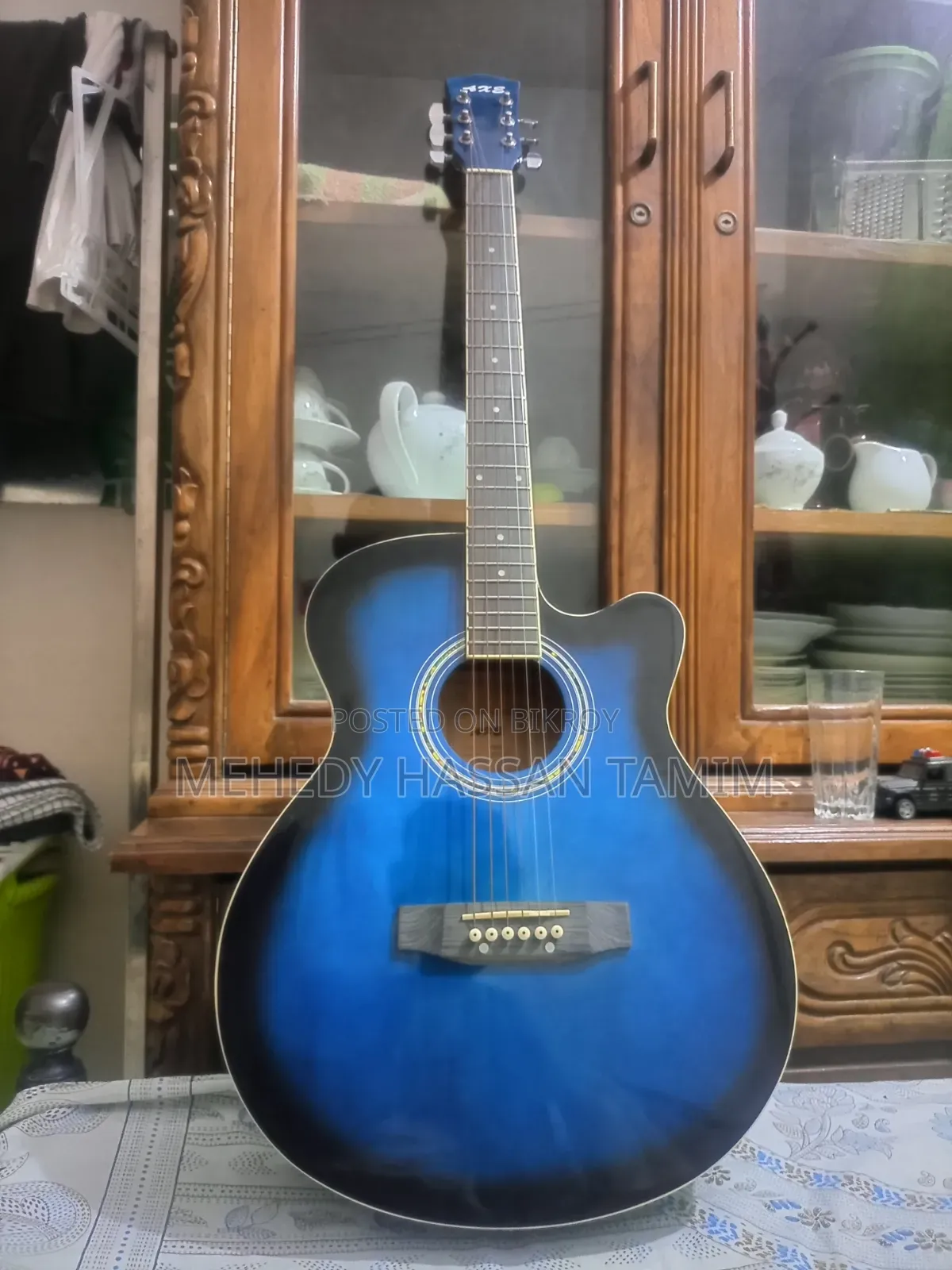 Axe 48c Guitar for Sell