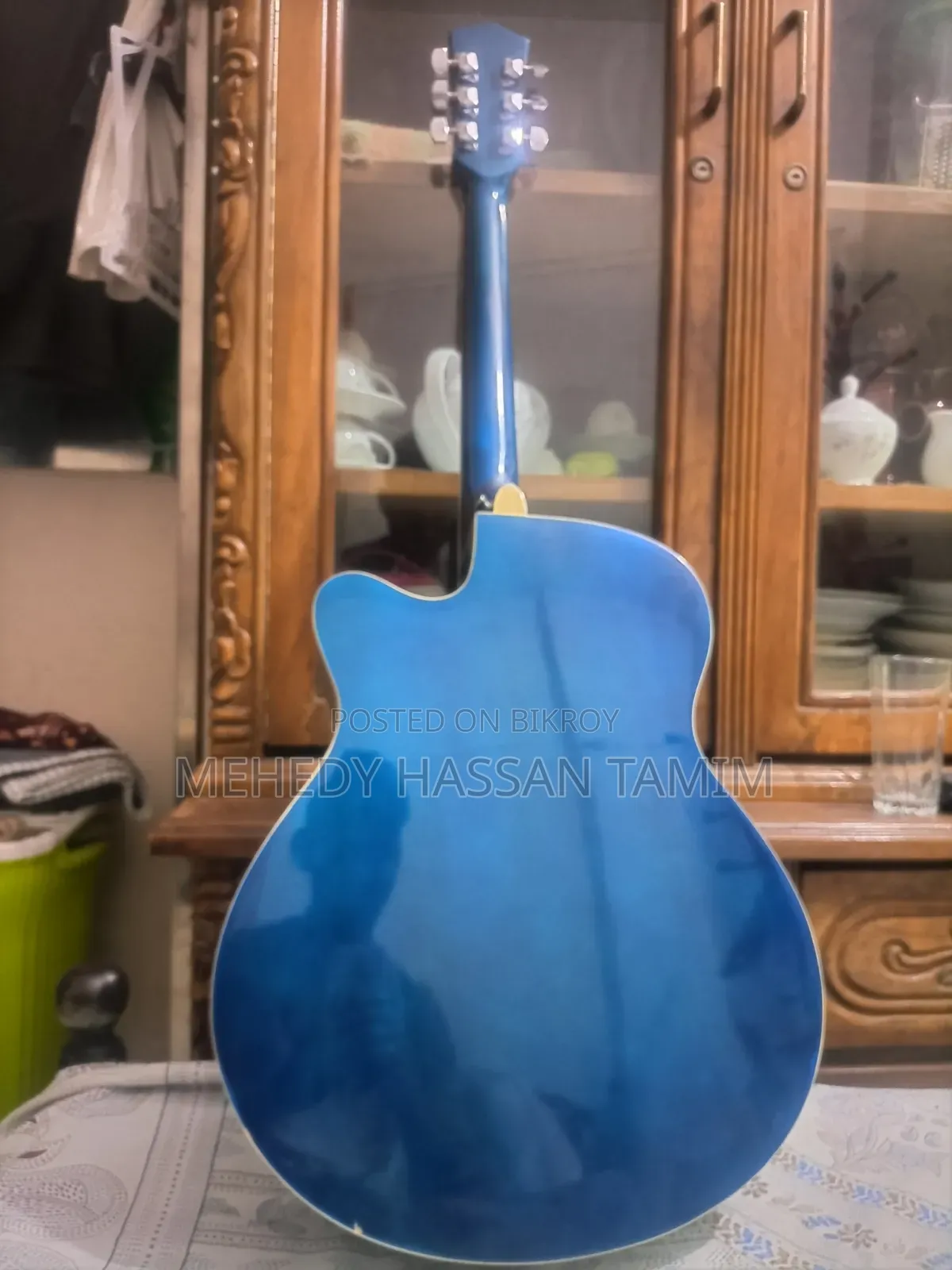 Axe 48c Guitar for Sell