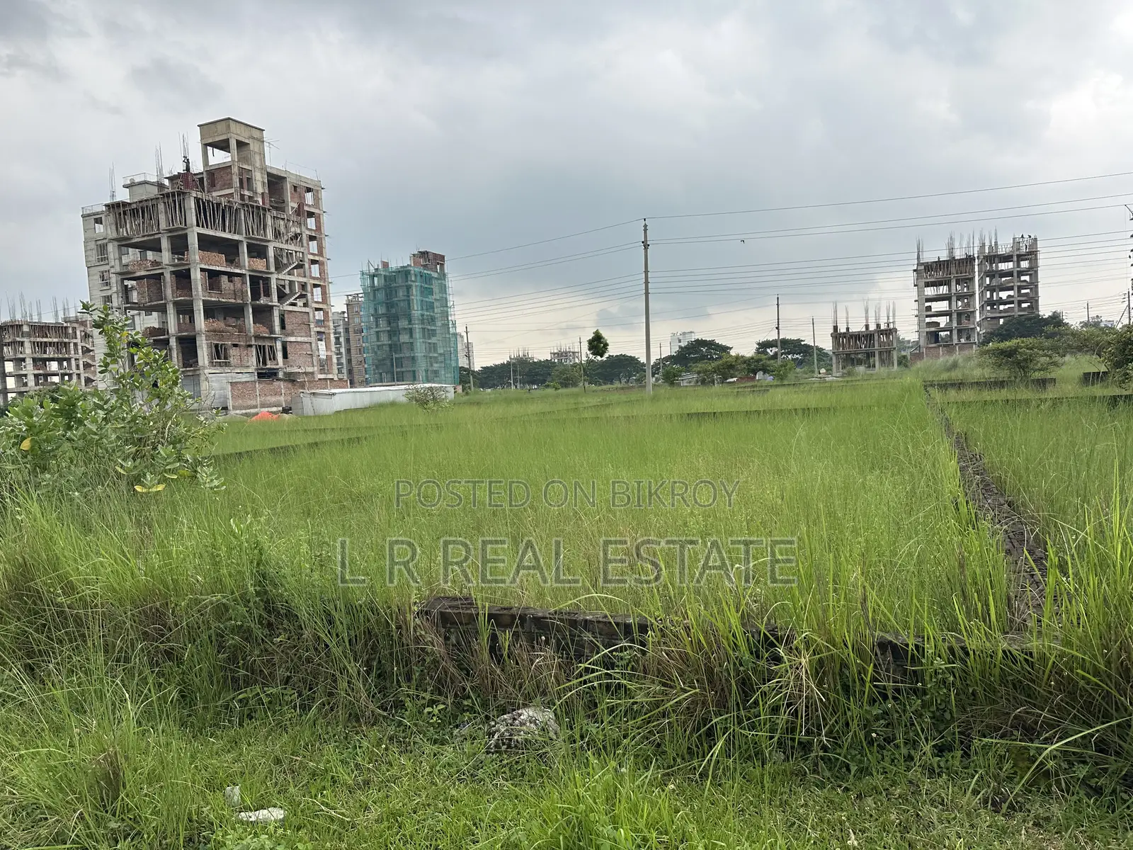 Block-M 4-Katha South-Facing, Urgent Sale, Bashundhara R/A