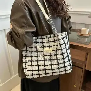 Box Design Tote Bag