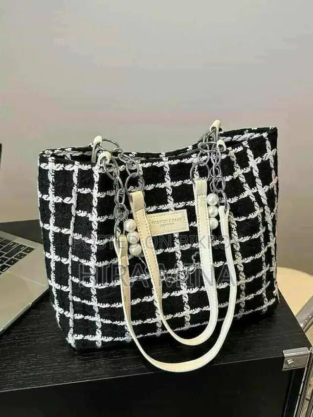 Box Design Tote Bag