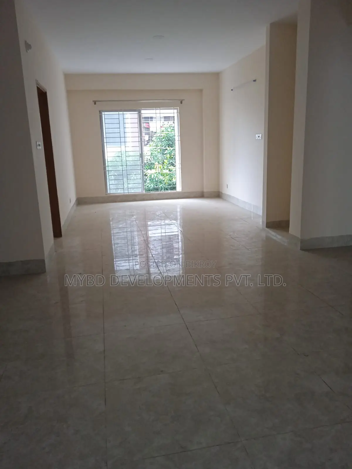3bdrm Apartment in Basundhara for Sale