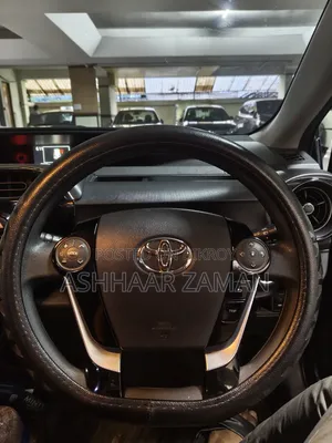 Toyota Aqua 2018 Blue