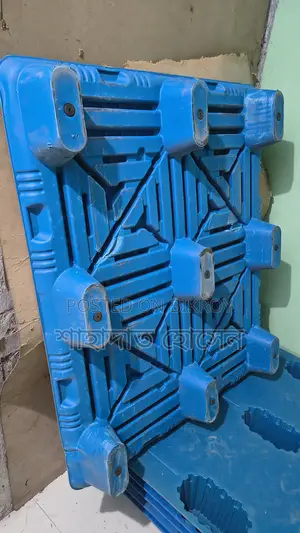 Plastic Wood Pallet