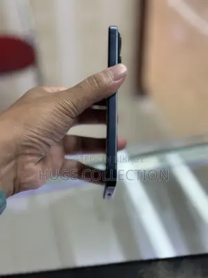 Apple iPhone 15 Pro 128 GB Blue
