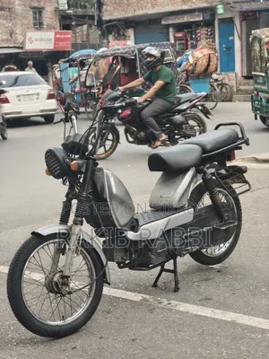 TVS XL 100 2018 White