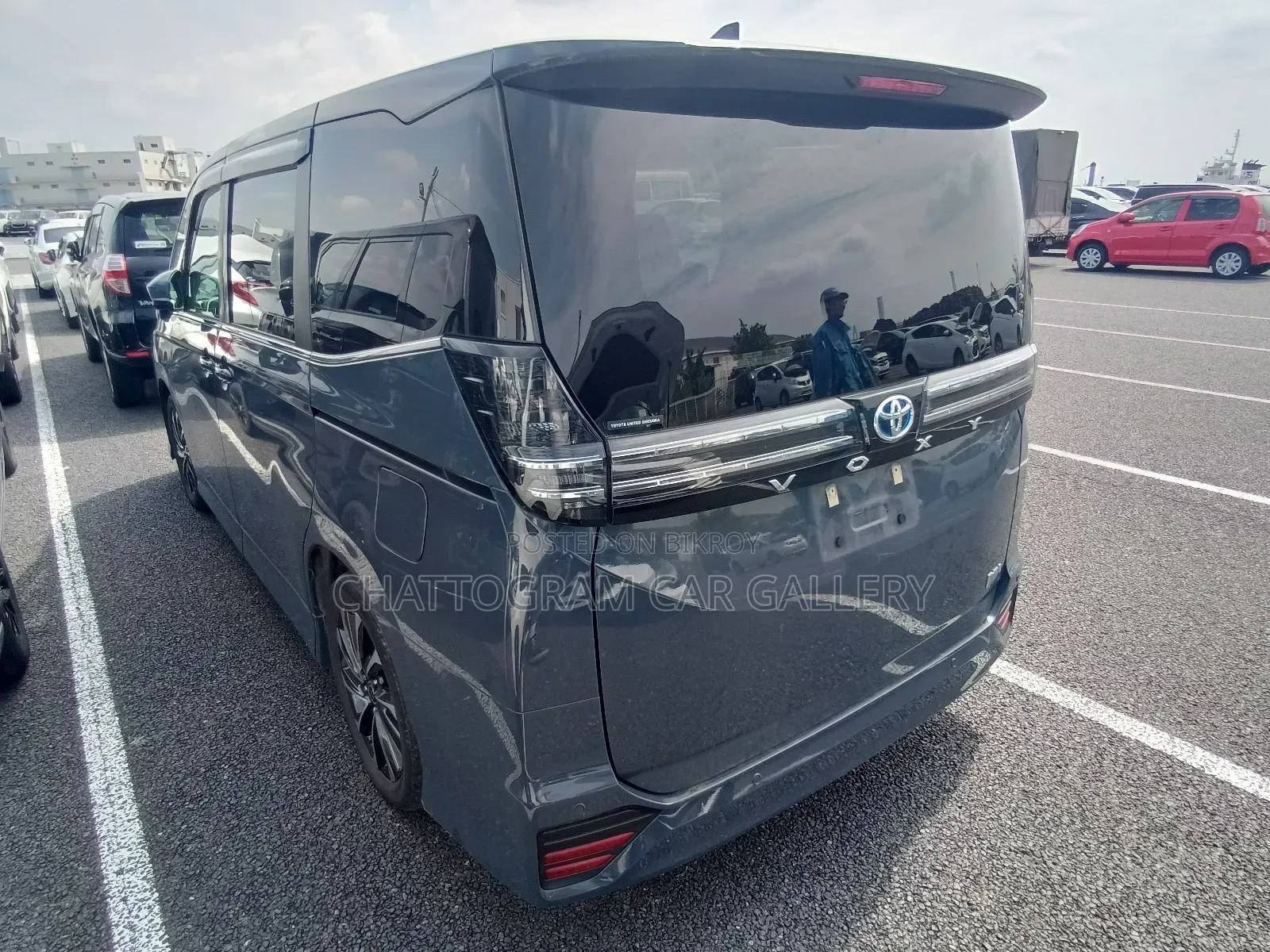 Toyota Voxy 2022 Gray
