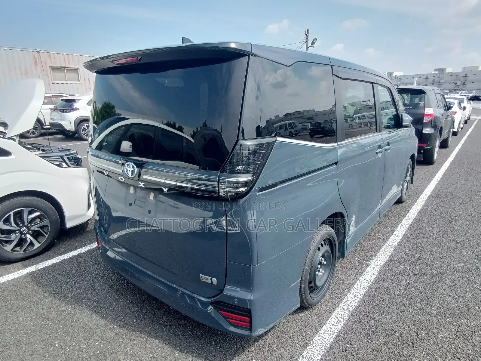 Toyota Voxy 2022 Gray