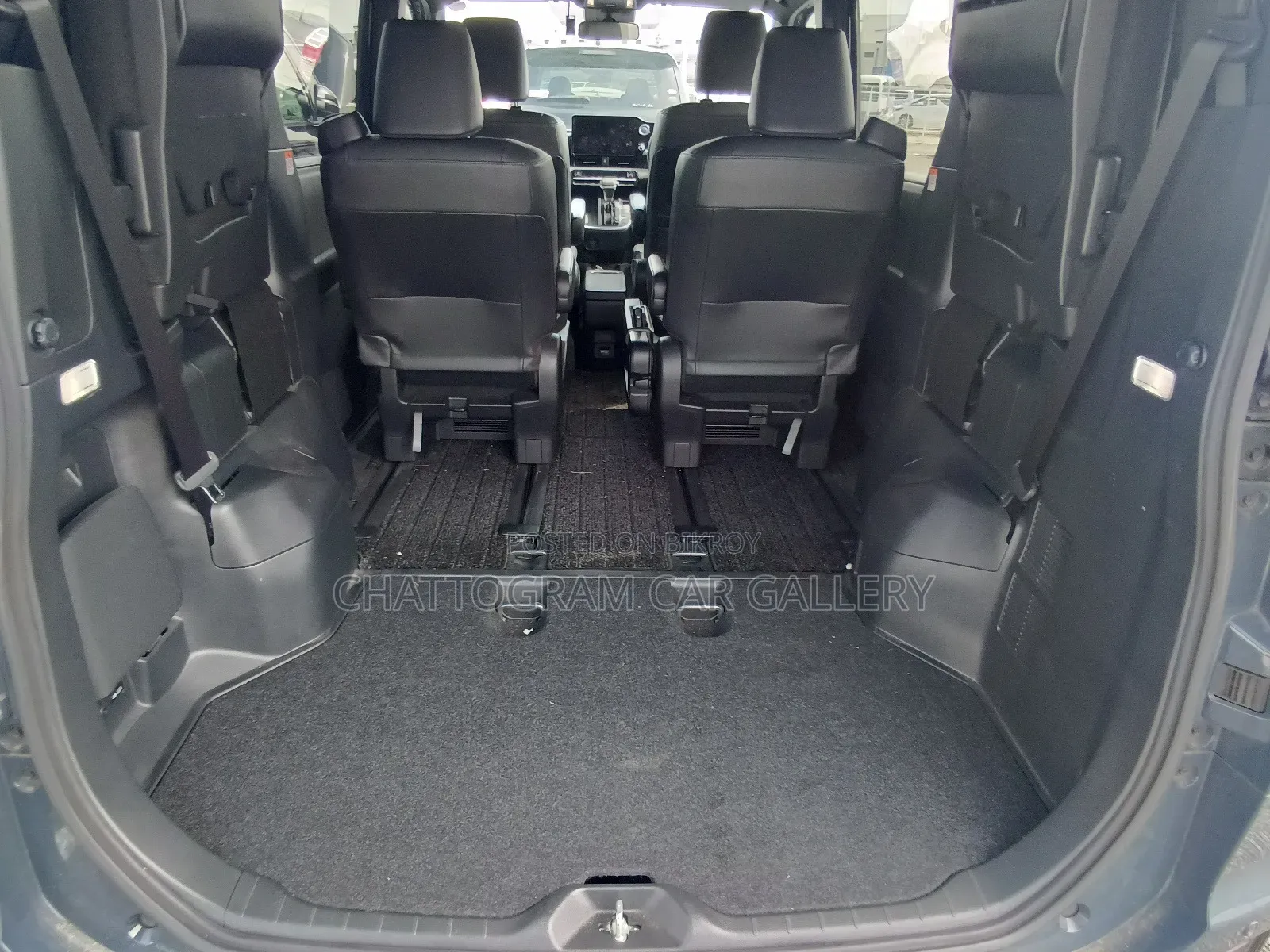 Toyota Voxy 2022 Gray