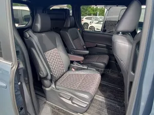 Toyota Voxy 2022 Gray