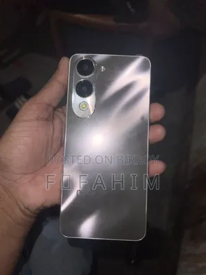 Vivo 4 GB White