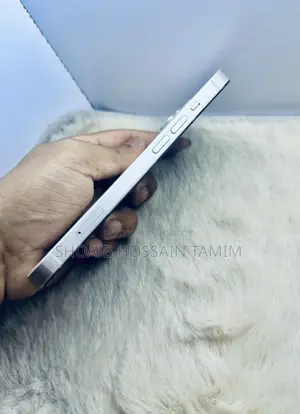 অ্যাপল আইফোন ১৩ ১২৮ জিবি সাদা