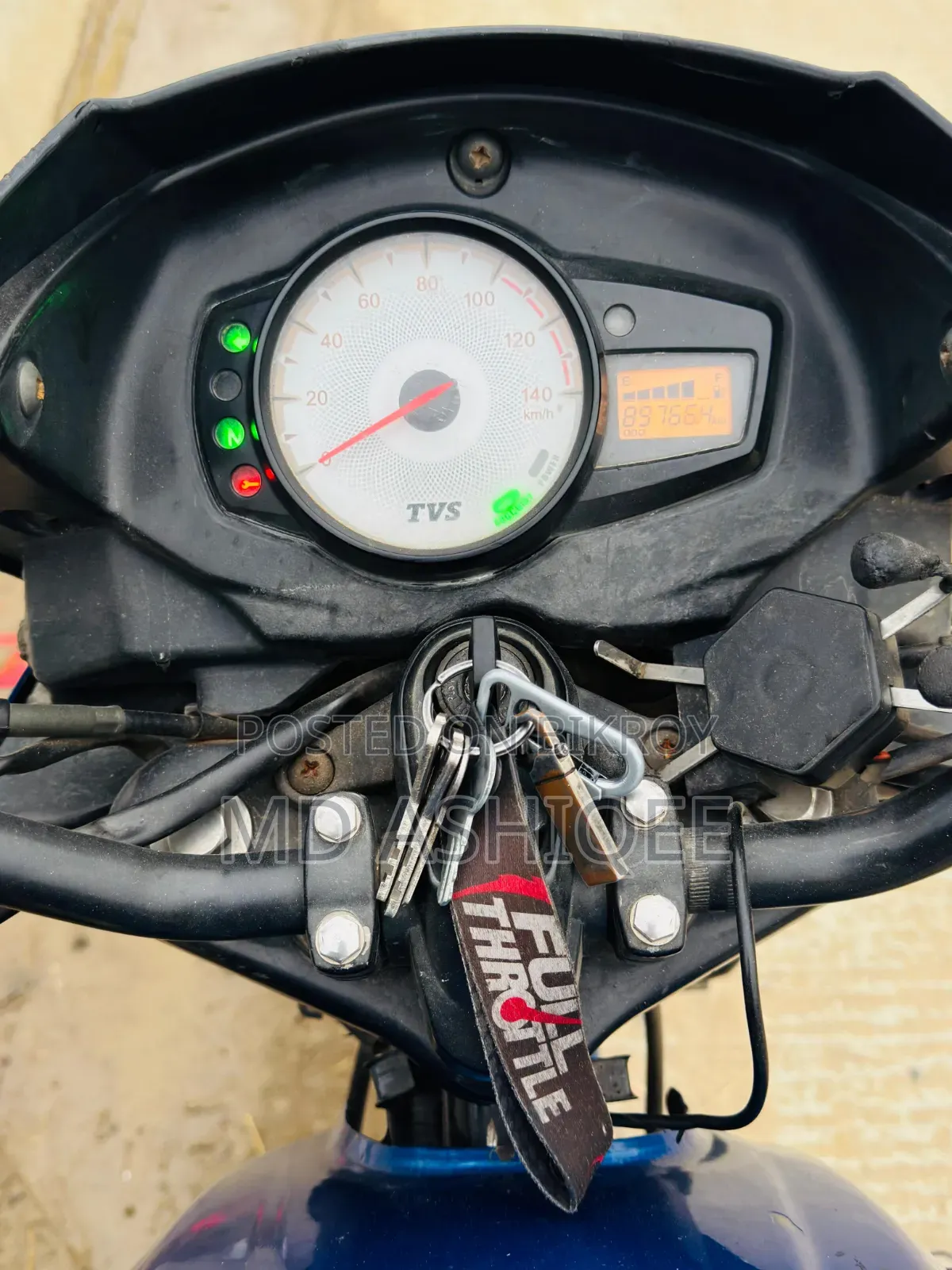 টিভিএস মেট্রো ২০১৭ নীল