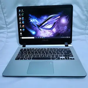 Laptop Asus 4GB Intel SSD 500GB