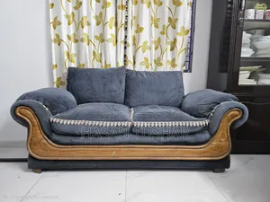 ৬ সিটার সোফা