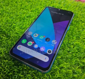 Realme 3i 32 GB Blue