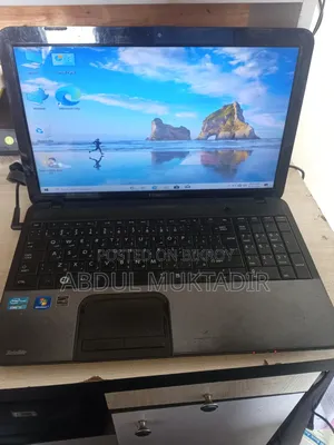 Laptop Toshiba Satellite C850 4GB Intel Core I5 HDD 1TB