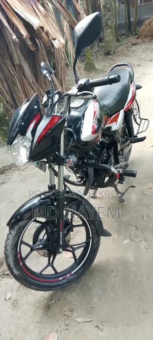 Bajaj Discover 125 2025 Black