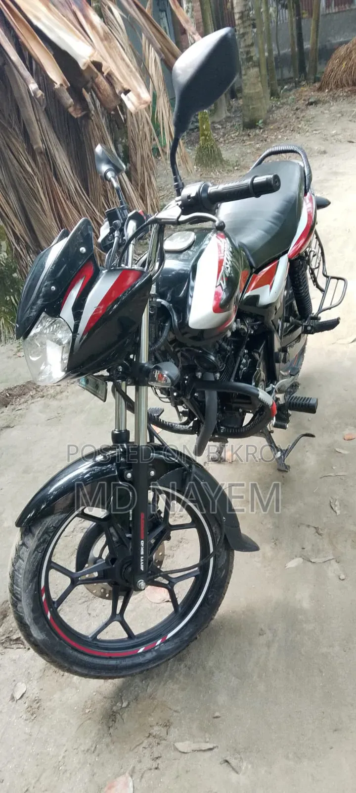 Bajaj Discover 125 2025 Black