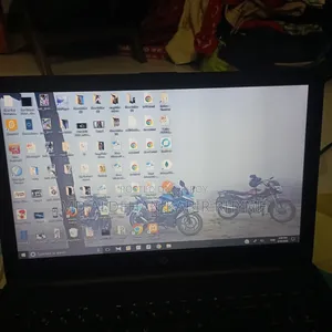 Laptop HP 15 4GB AMD HDD+SSD 512GB