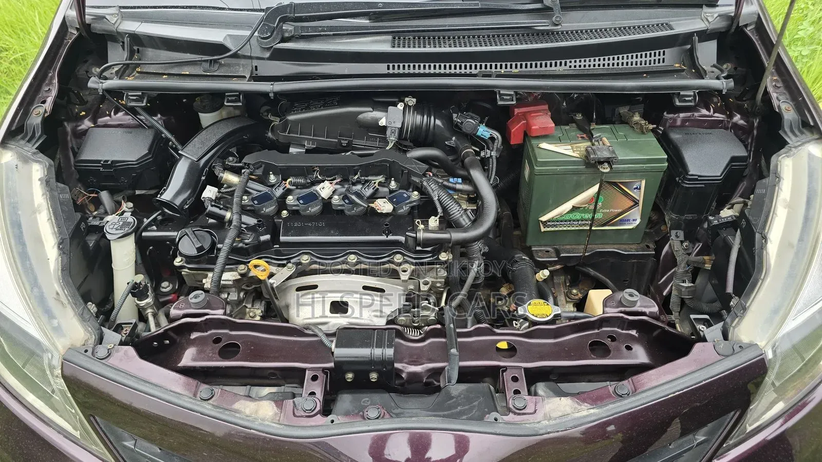 Toyota Vitz 2012 Maroon