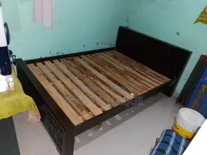 Emergency sale of a new bed 5 feet by 7 feet