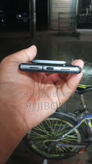 নতুন গুগল পিক্সেল ৭ ২৫৬ জিবি কালো