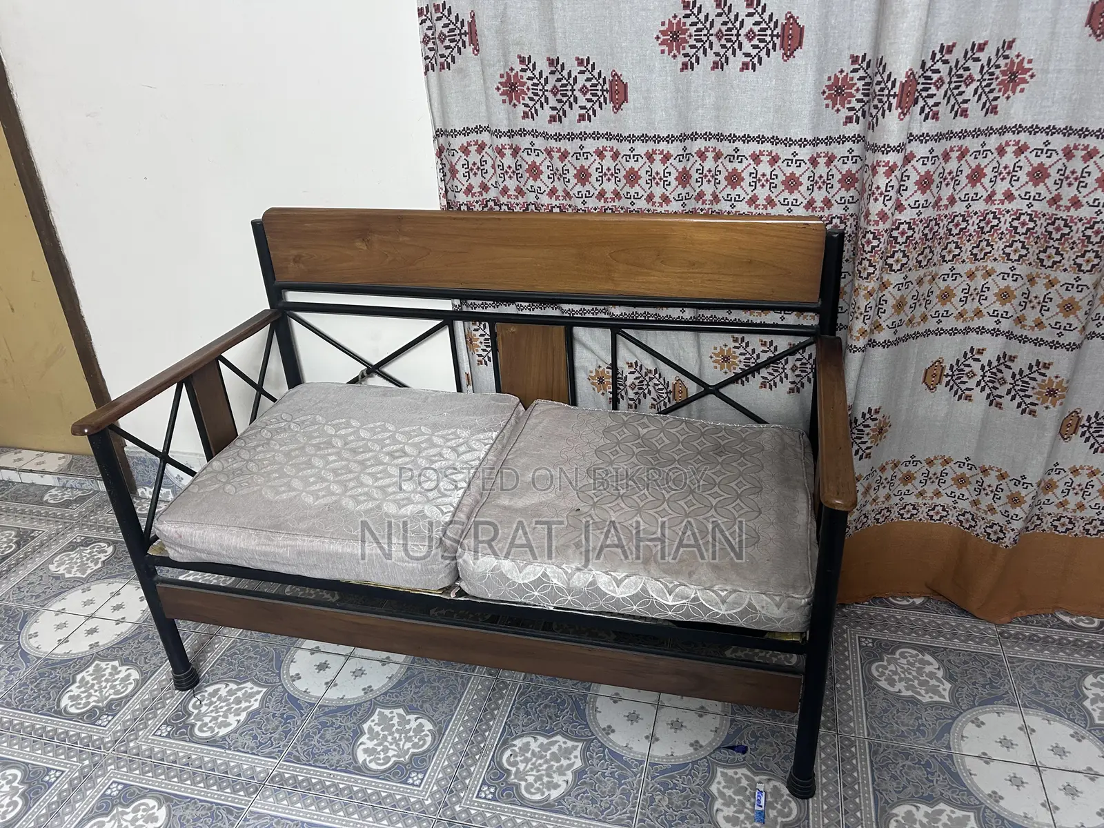 ৪ আসনের সোফা