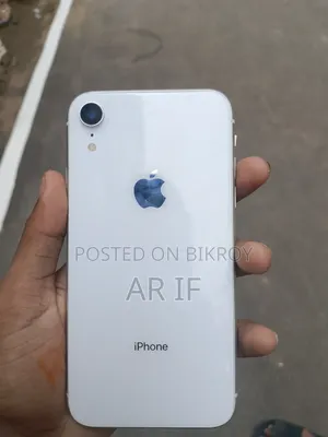 Apple iPhone XR 64 GB White