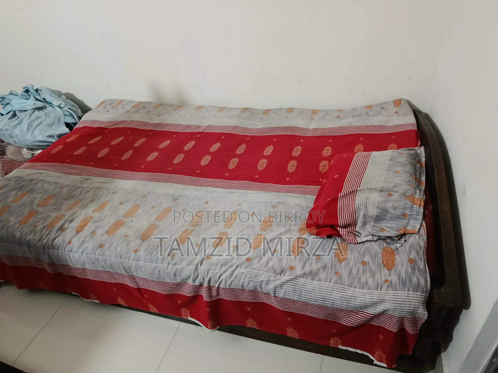 সিঙ্গেল খাট
