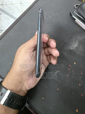 অ্যাপল আইফোন এসই ৬৪ জিবি ব্ল্যাক