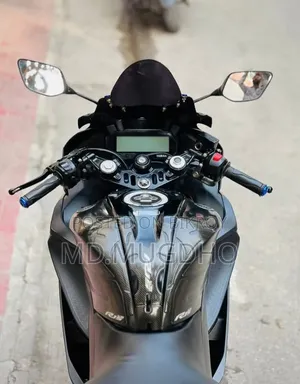 Yamaha R15 V3 2023 Black