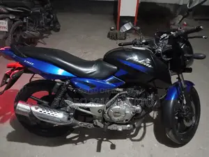 Bajaj Pulsar 150 2017 Blue