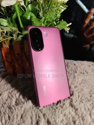 New Vivo V60e 256 GB Red