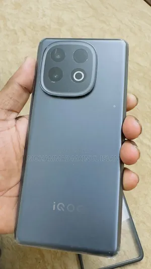 New iQOO Z10 256 GB Black