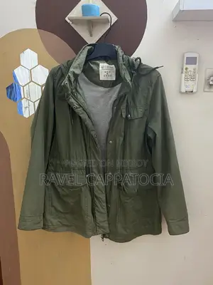 Foreign Jacket for Women, Size Medium, High Quality