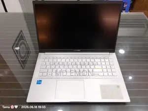 Laptop Asus VivoBook S15 S530UN 8GB Intel Core i5 HDD+SSD 512GB