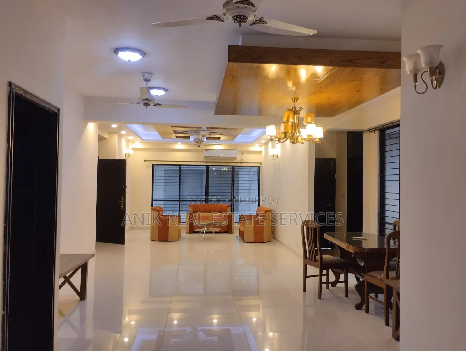 4-bedroom Apartment in Anik Real Estate, Gulshan for Rent