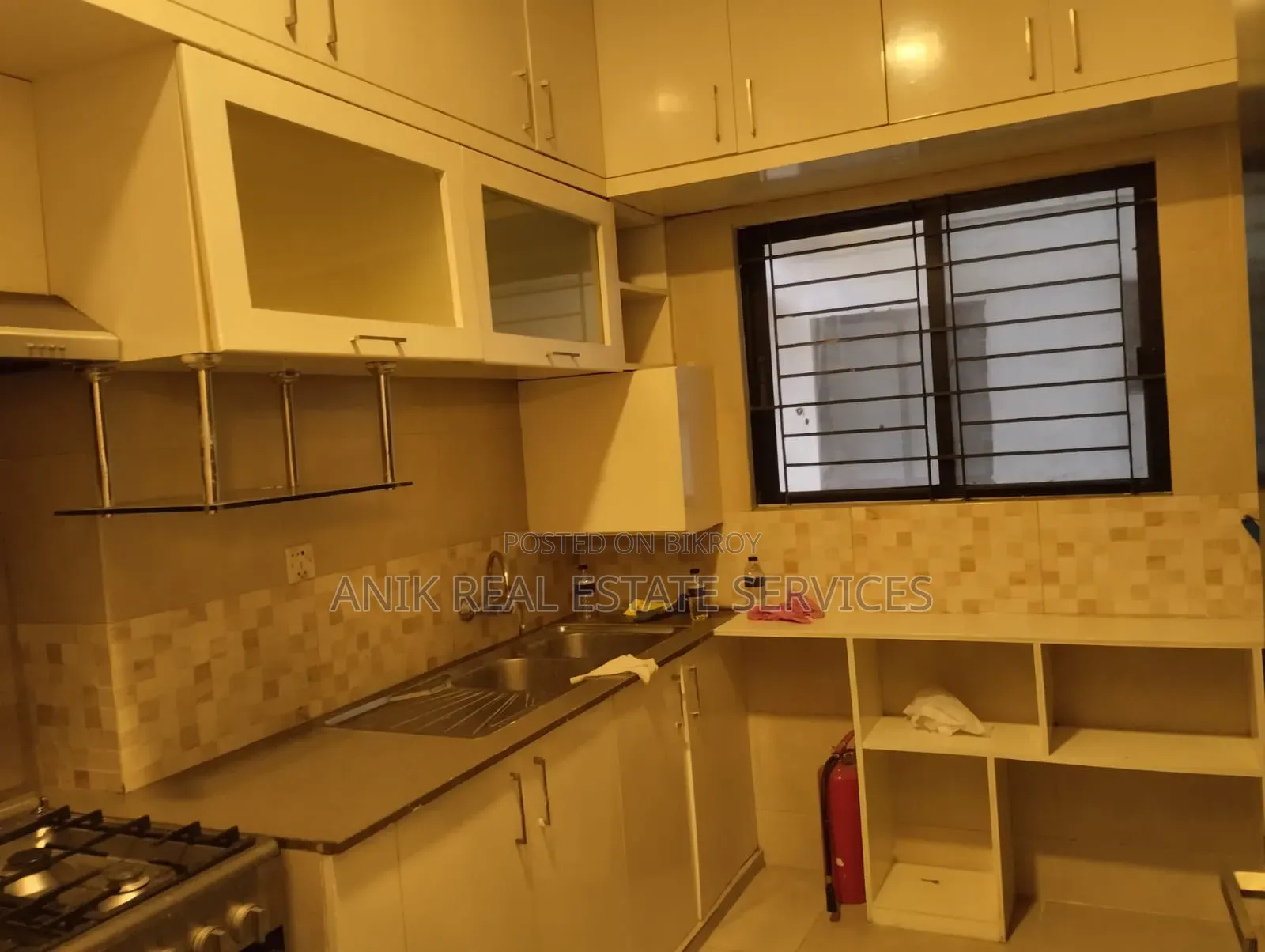 4-bedroom Apartment in Anik Real Estate, Gulshan for Rent